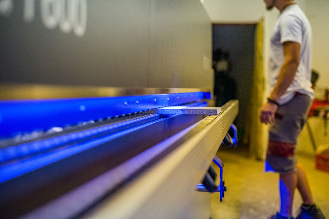 Robotizovaná výrobní linka v dílně Moderní Truhlárny